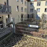 Bella - Business&family Ap 7, 100m Vom Konzerteingang Schloss, Parkplatz, Smarttv, Netflix, Waschmaschine, 24h Checkin, 31qm