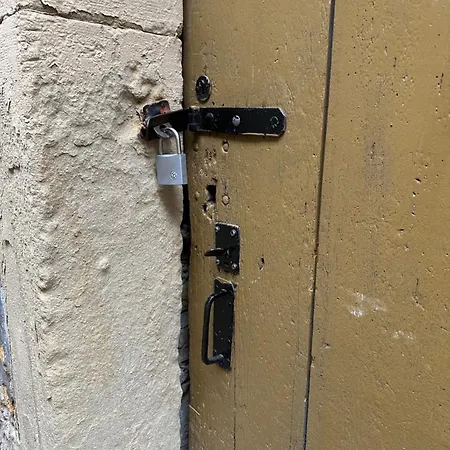 Bella - Business&family Ap 7, 100m Vom Konzerteingang Schloss, Parkplatz, Smarttv, Netflix, Waschmaschine, 24h Checkin, 31qm Ludwigsburg